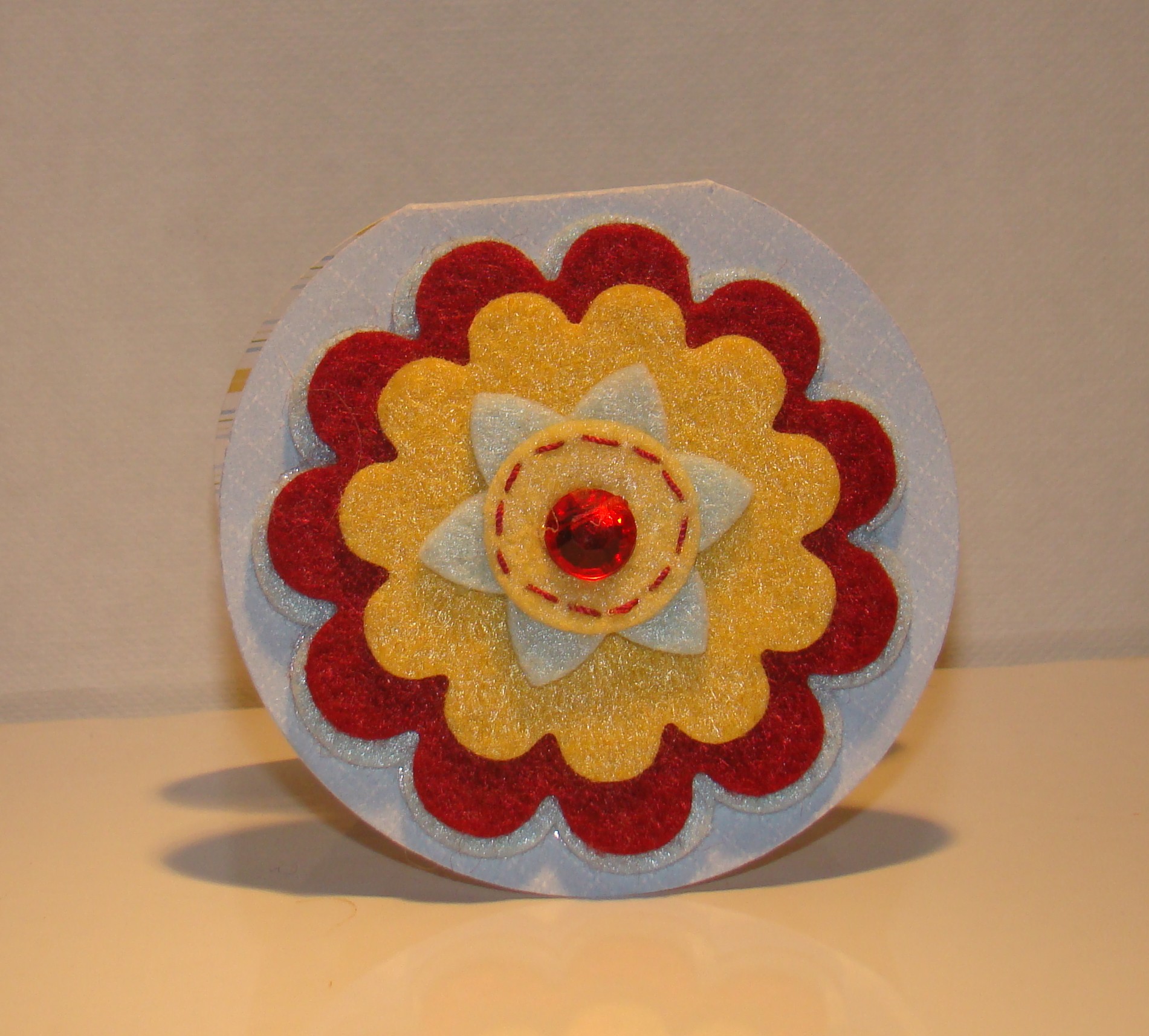 flower circle card flower circle card e1273073348680