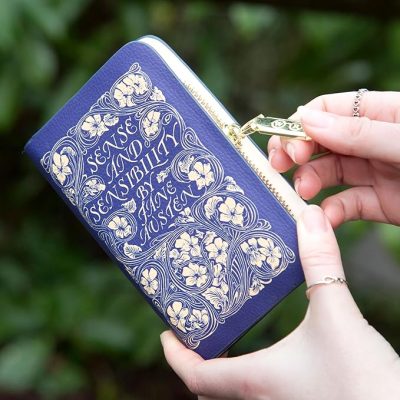 10 Gifts for Jane Austen Fans 9 10 gift ideas for Jane Austen fans and other people that love classic literature, bookworms, and library lovers.
